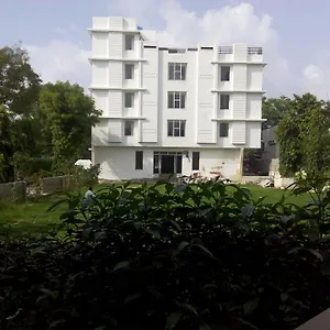 https://hotel-mukund-villas.udaipurhotels.org