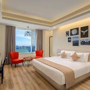 https://the-nilaya.shimlahotels.net